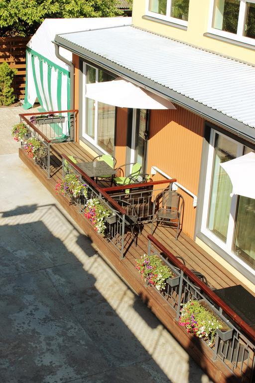Embrace Hotel & Apartments Parnu Exterior photo